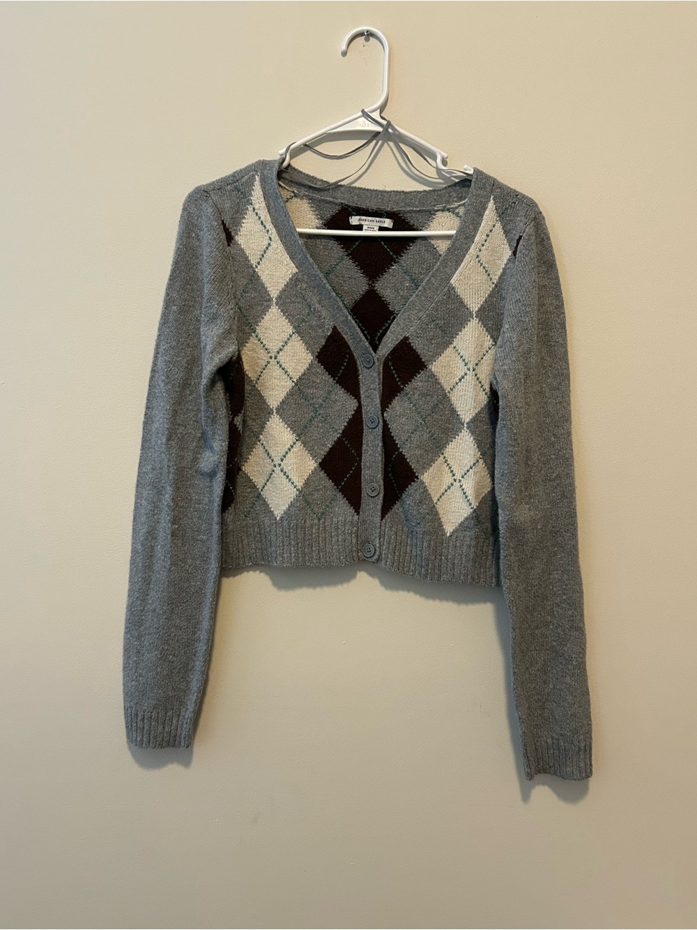 American Eagle Argyle V-Neck Cropped Cardigan Sweater - Gray